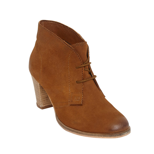 59931 - Heeled Lace Up Ankle Boots (Tan Brown)
